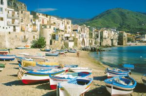 Sicilija – “Duša Italije” - najpovoljnije putovanje po vašoj meri. Izaberite avio karte i hotelski smeštaj po promo cenama. Uvek imamo najbolju ponudu za Vas.