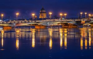 Sankt Peterburg promocija putovanja – 6 dana/5 noći već od 499 €! Prestonica carske Rusije vas čeka. Iskoristite našu ponudu promo cena avio prevoza i hotela